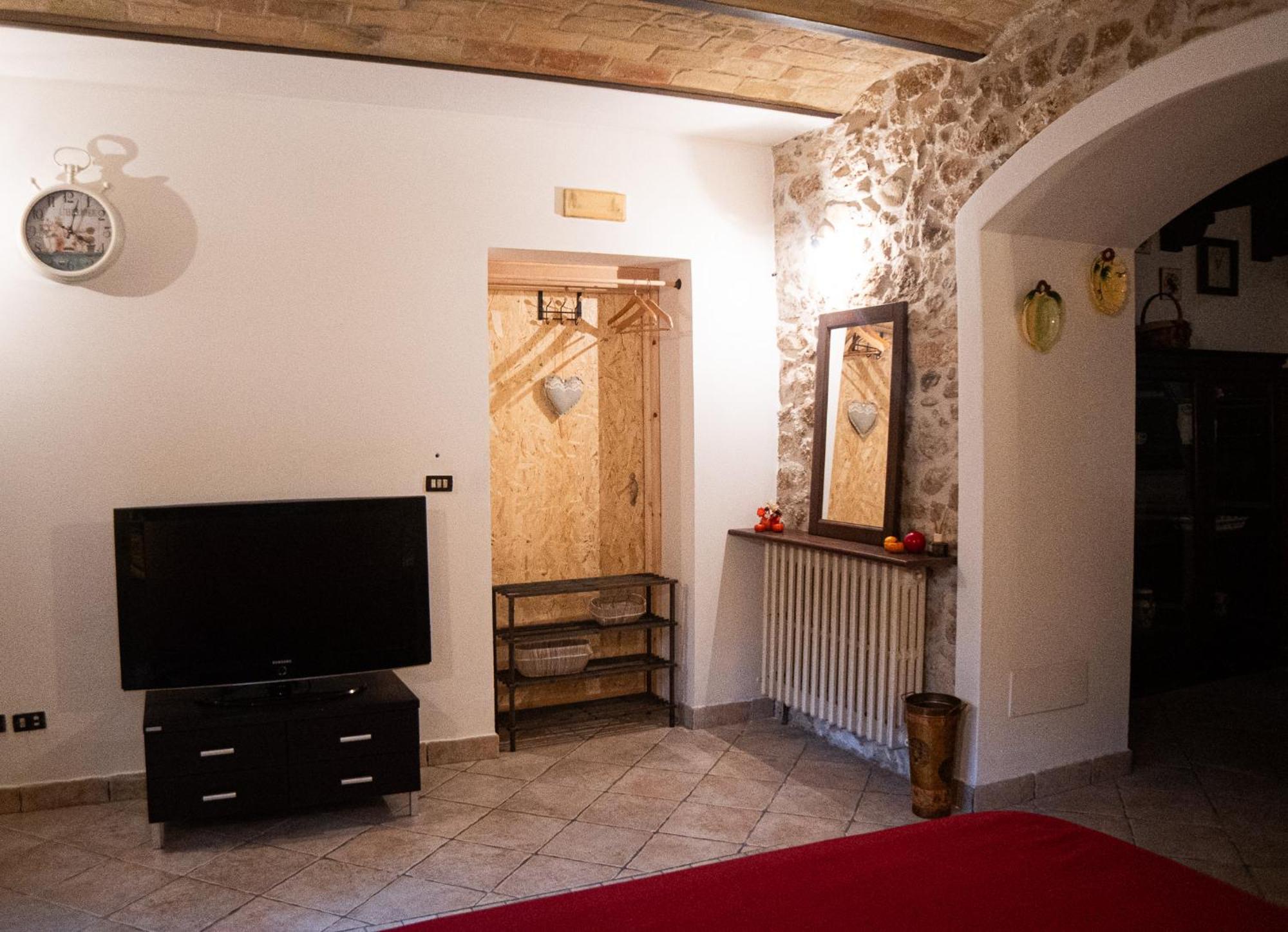 Giardino Sul Fiume Apartment Ascoli Piceno Exterior photo